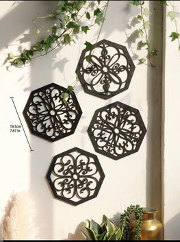 Hexagon Patterns Wall Decoration. 4 pieces