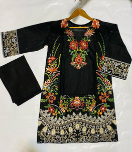 Design Amna Stuff 4 line Moti Cotton Full Embrodery Suit