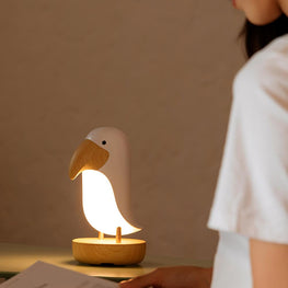 Taucan Bird Night Light Stepless Dimming LED Breathing Light Table Lamp (Random Color)